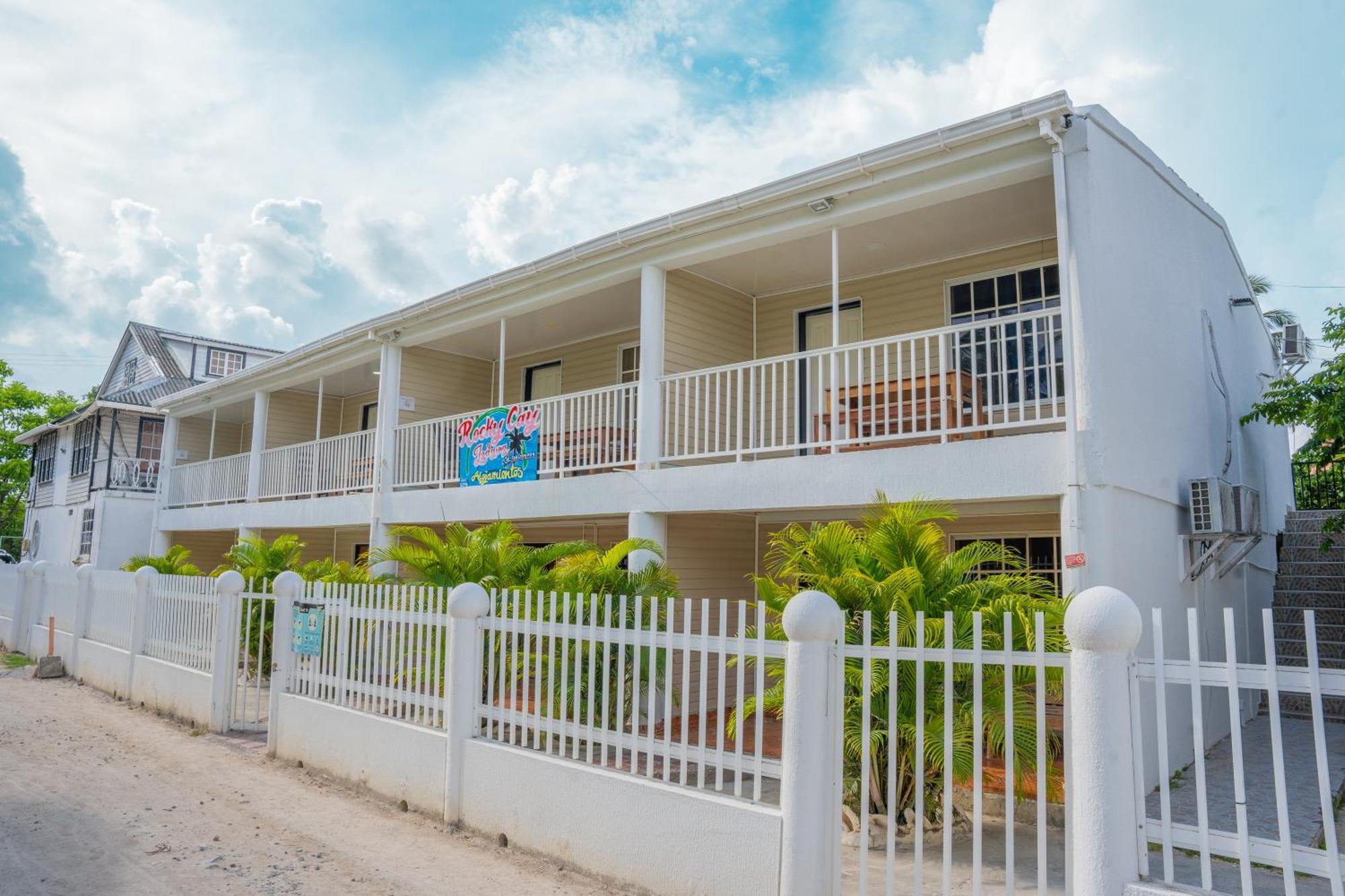Rocky Cay Guest house