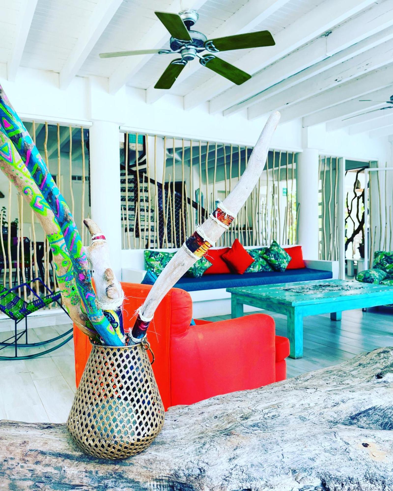 Hotel Casa De Flores Tropical 4*