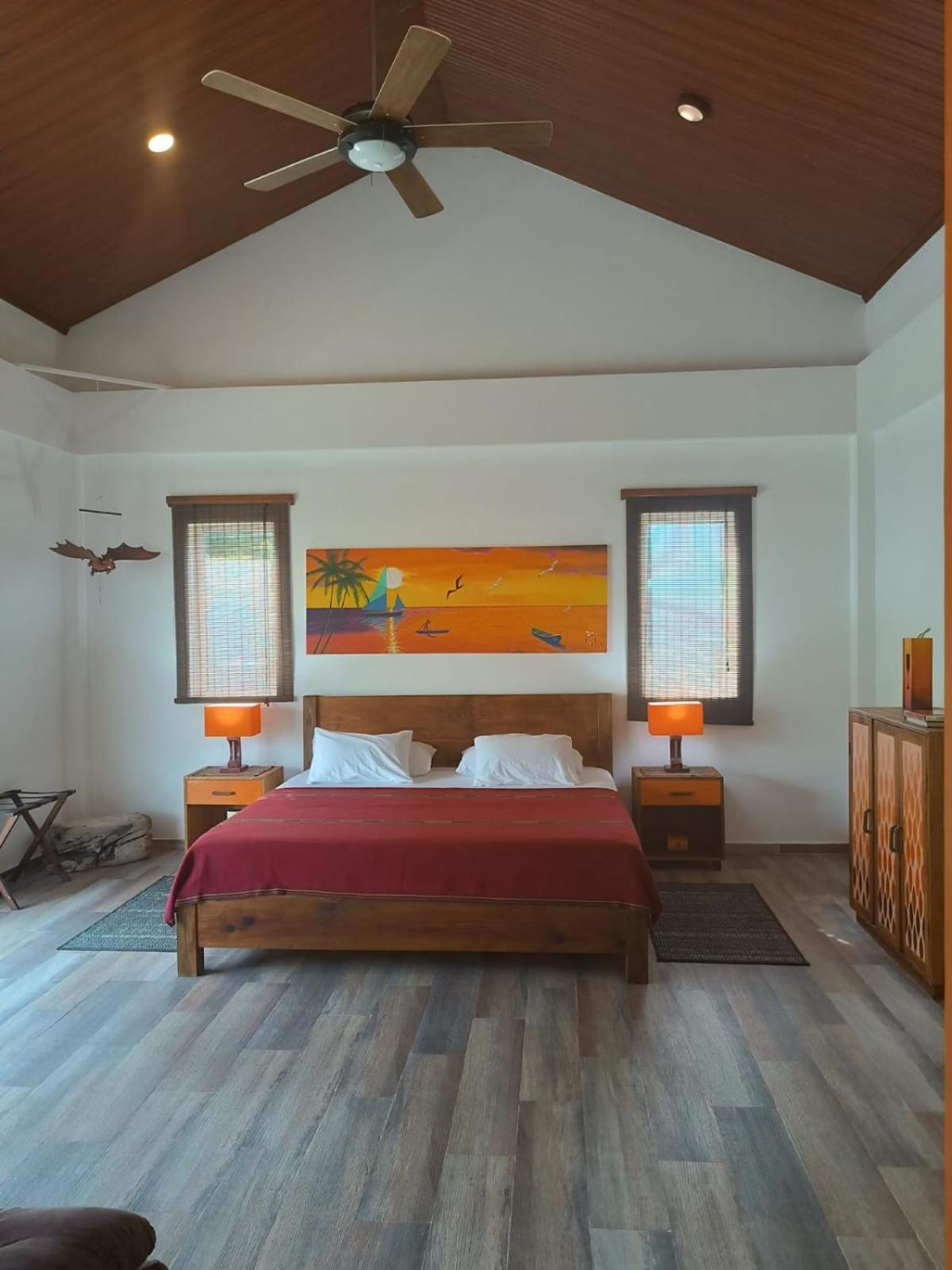 Lodge Blue Lizard House