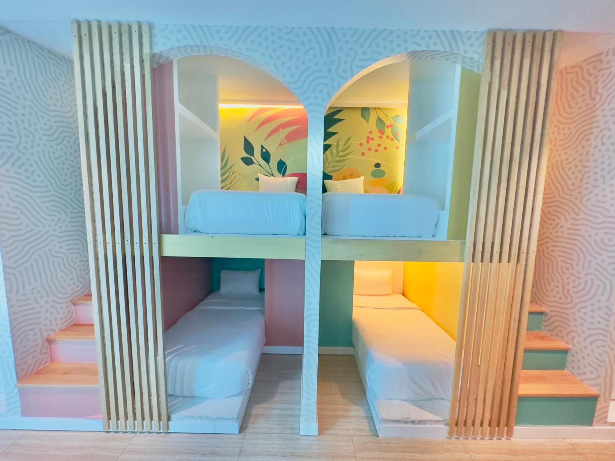 Pensión Nomadic Design *