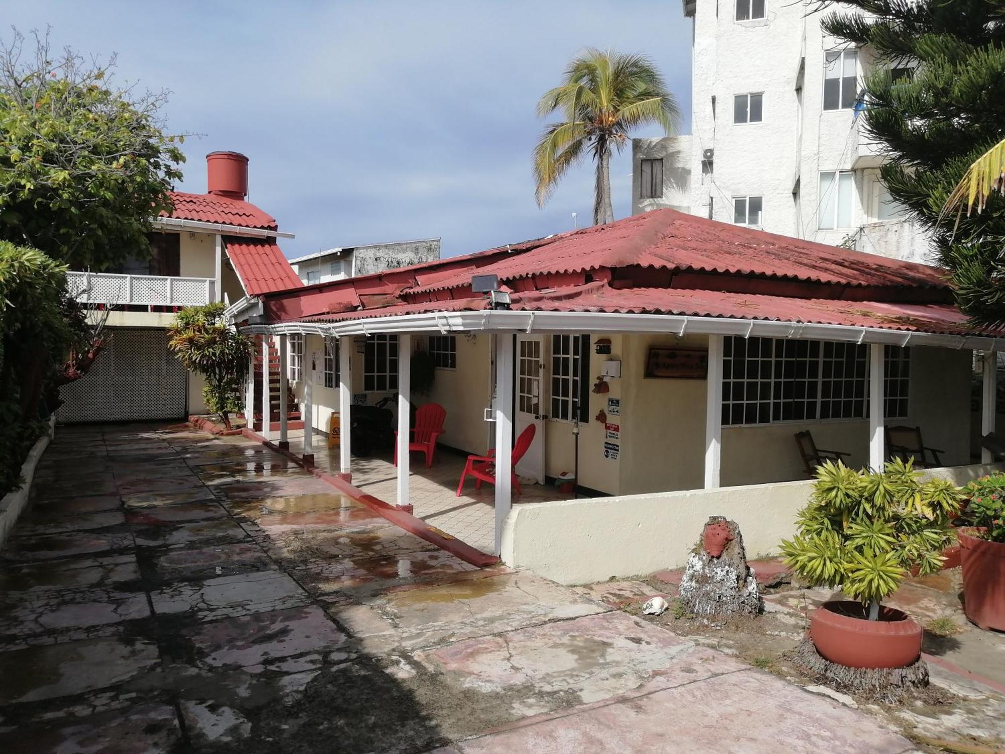 Apartamento Aptos Miss Ada San Andrés
