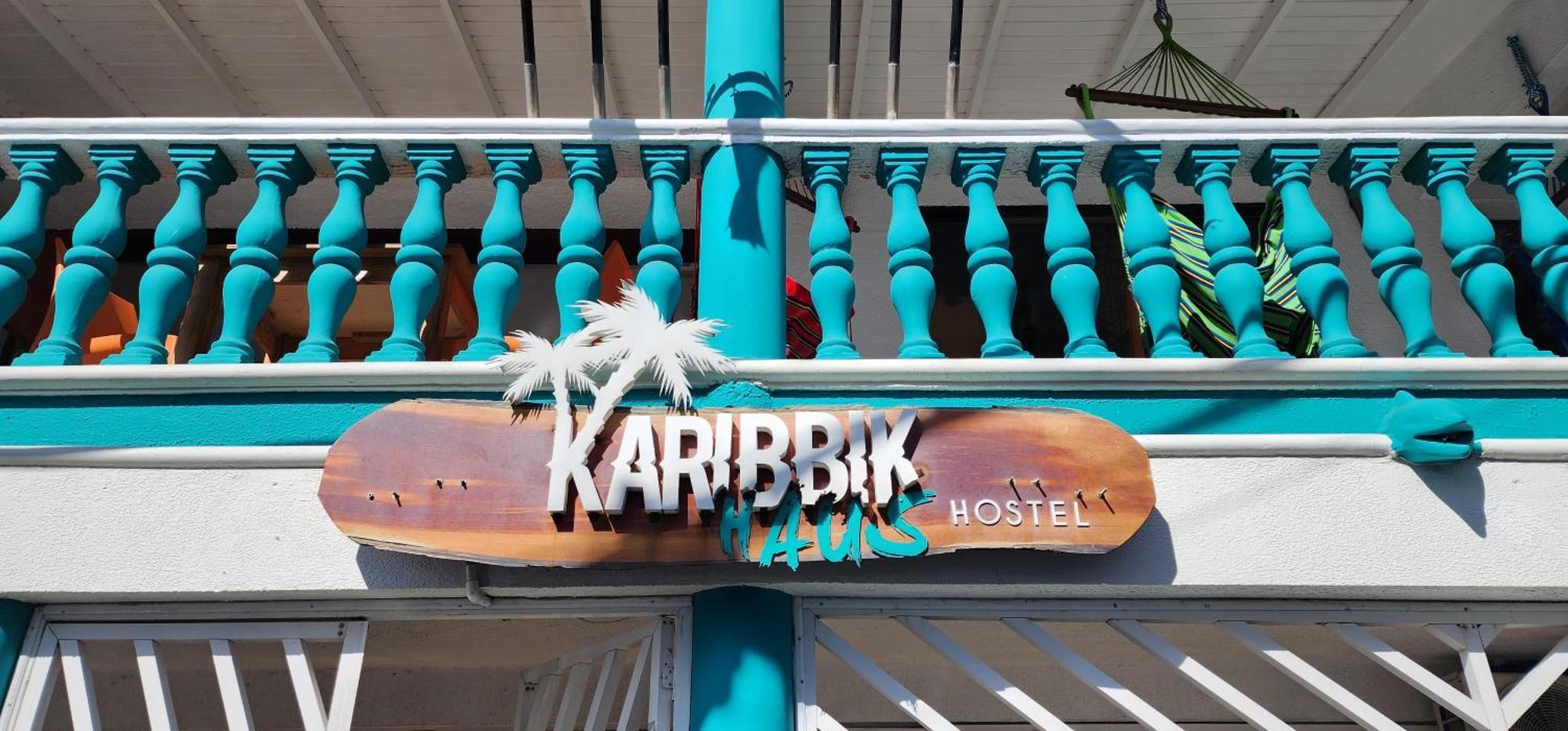 Hostal Karibbik Haus