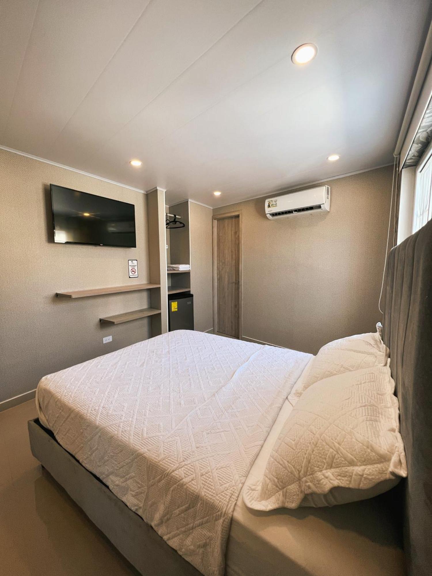Hotel Oasis 3*