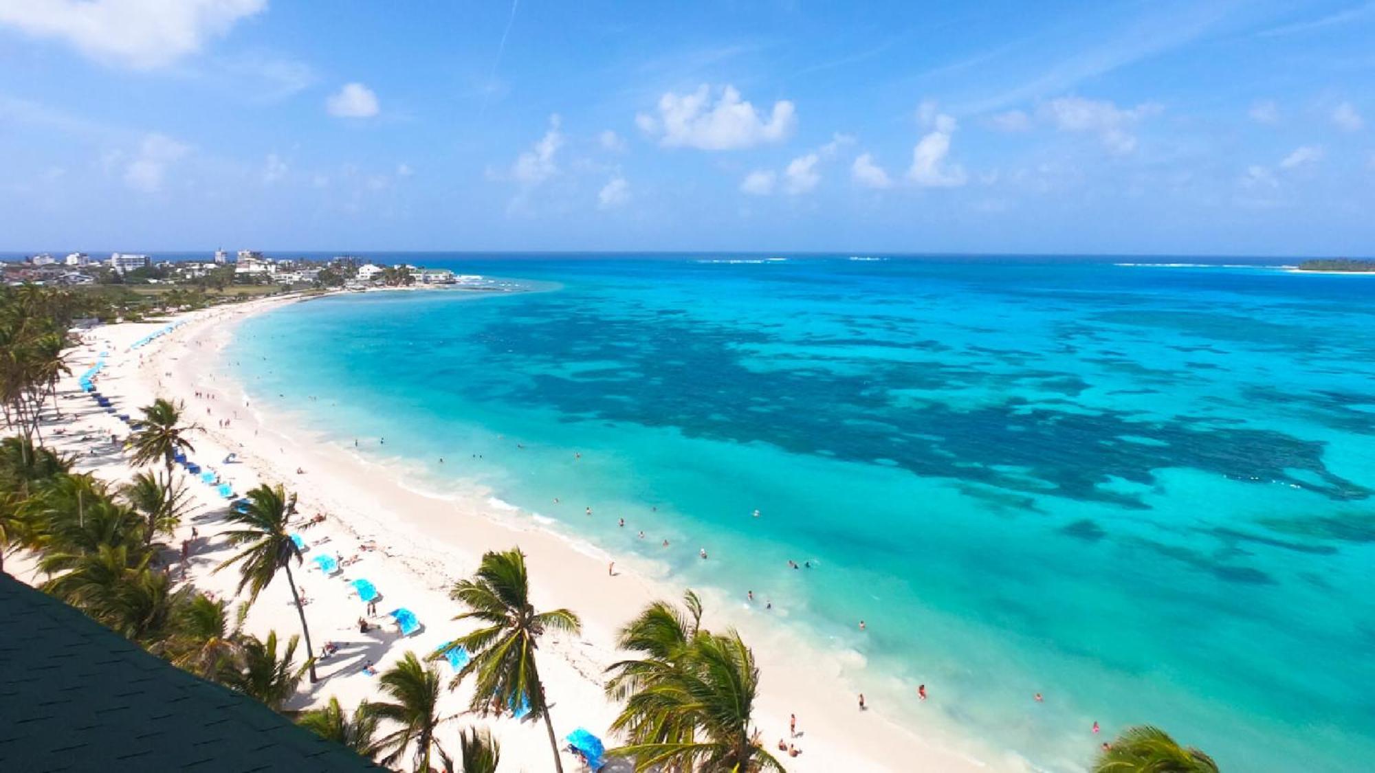 On Vacation Blue Tone Hotel 3*