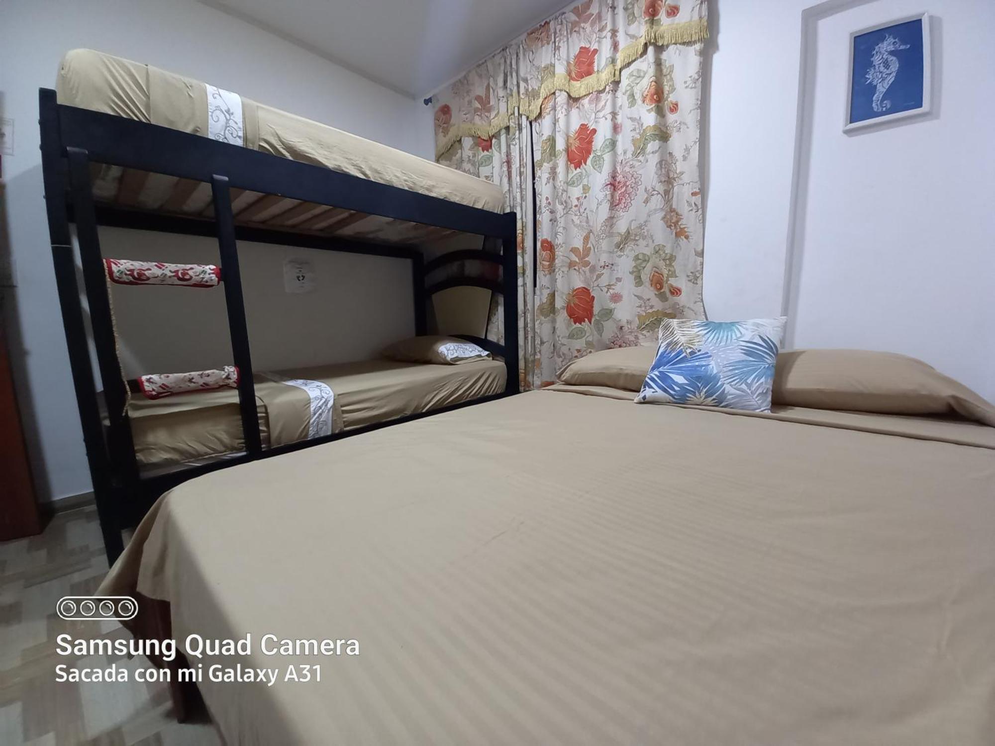 Casa Turistica Donde Mathy's #1 Barrio Sarie Bay Apartamento *