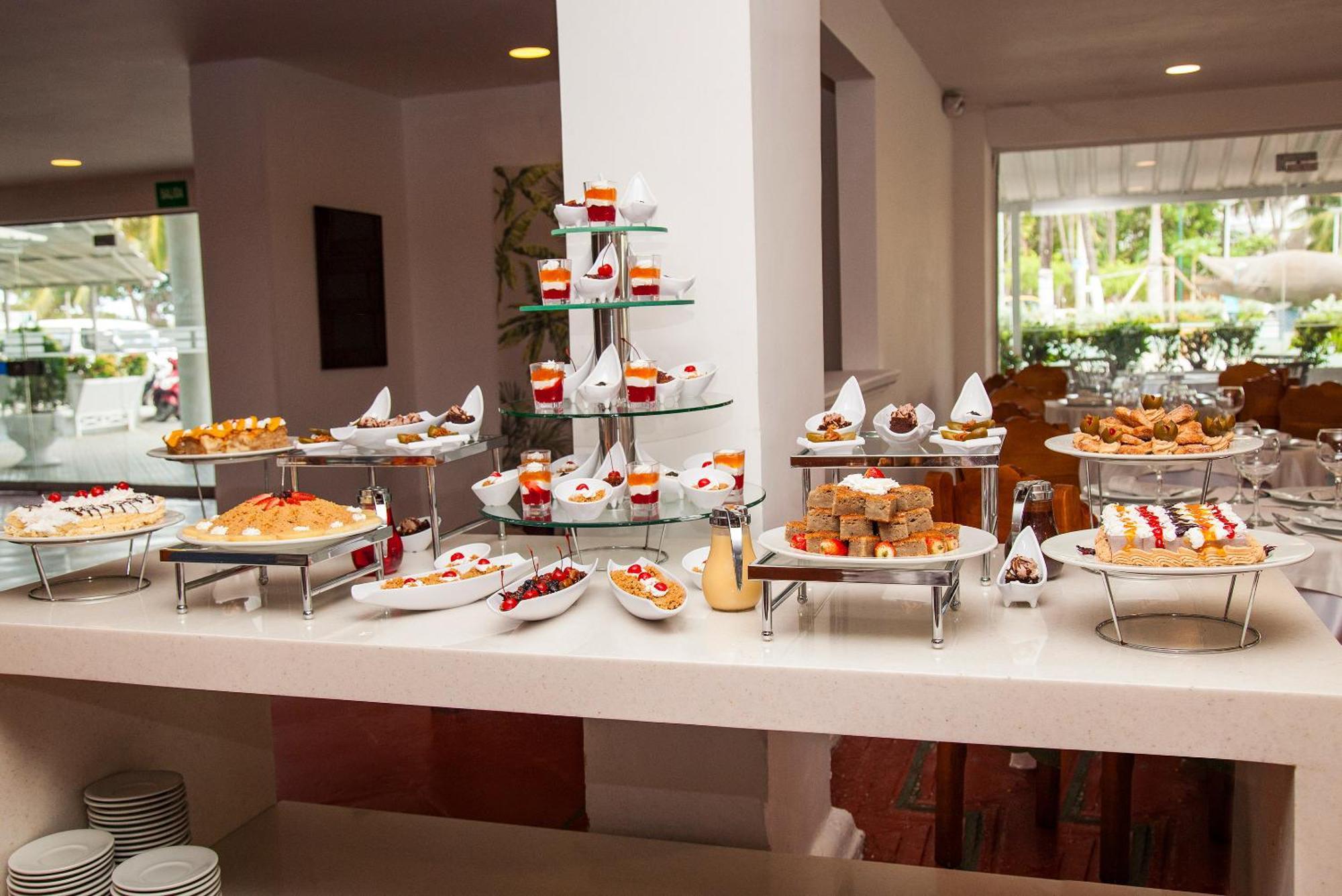 Hotel Sol Caribe Sea Flower 3*