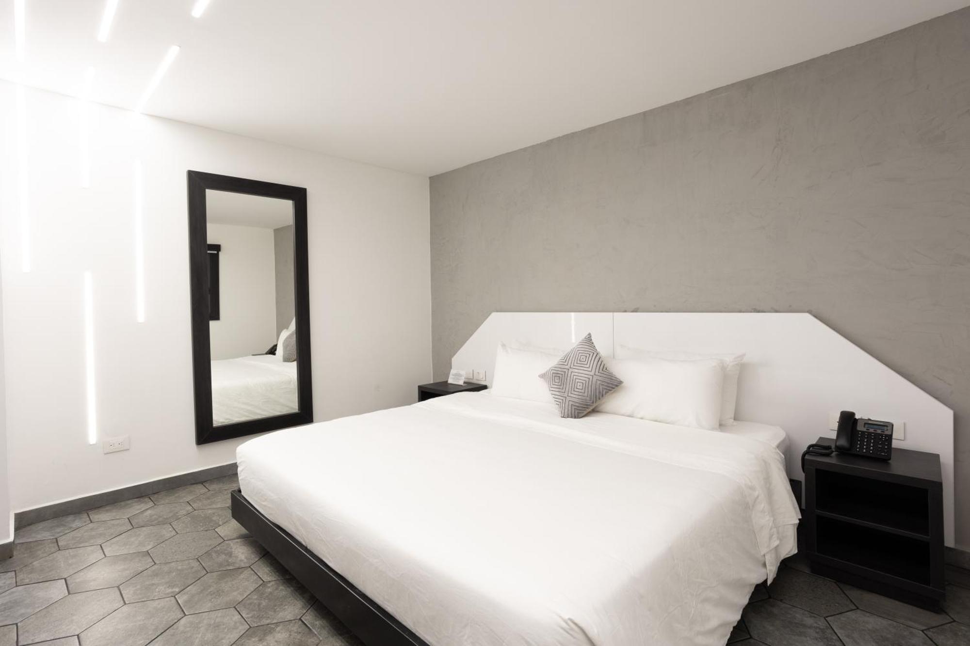 Hotel Prixma