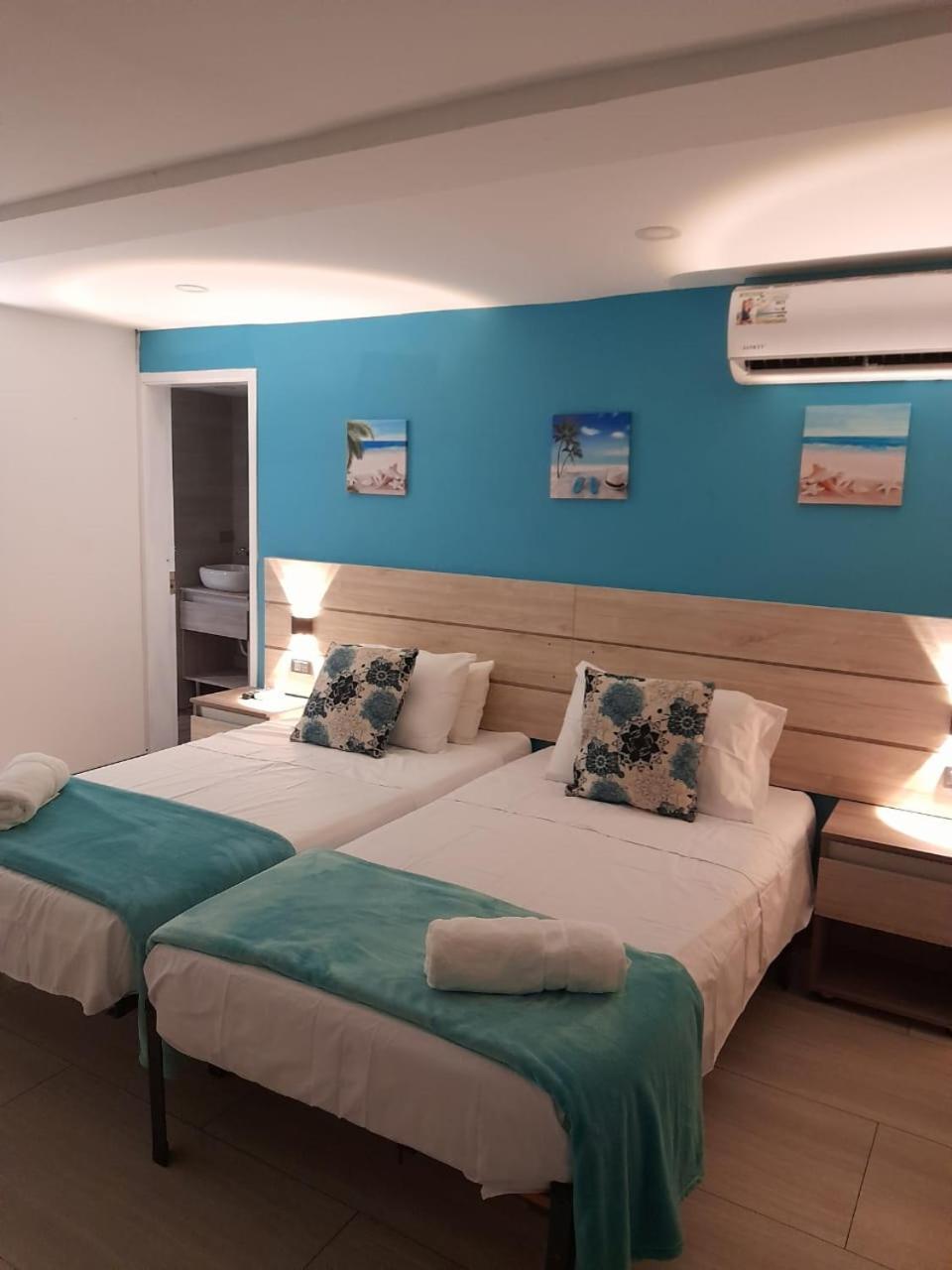 Bay Club By Top Location Apartamento