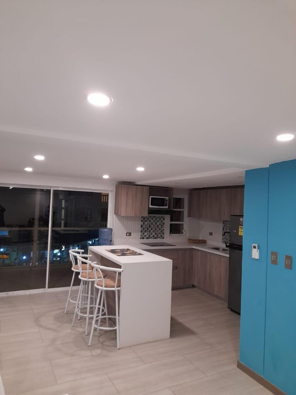 Bay Club By Top Location Apartamento *