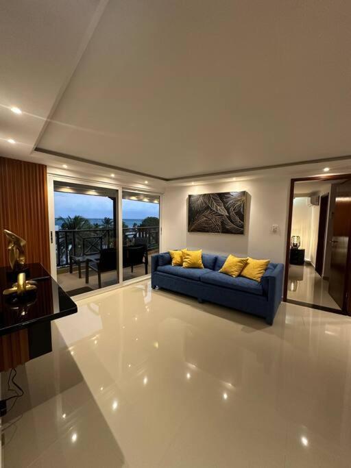 Apartamento Lujoso Con Vistas Al Mar Y Excelente Ubicacion En