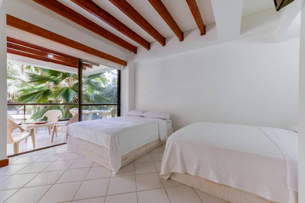 Apartamento Edificio Bay Point Con Balcon 305 *