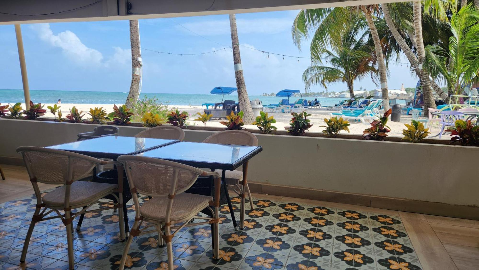 Cocoplum Hotel 4*