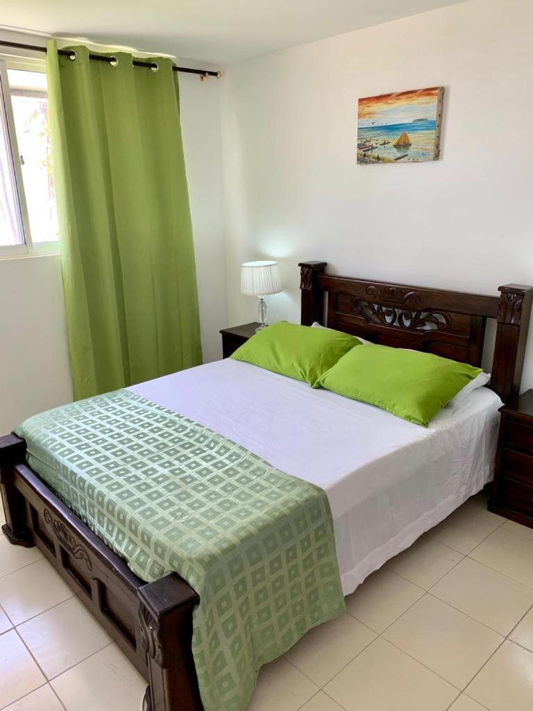 Limsor Playa Frente Al Mar Apartamento *