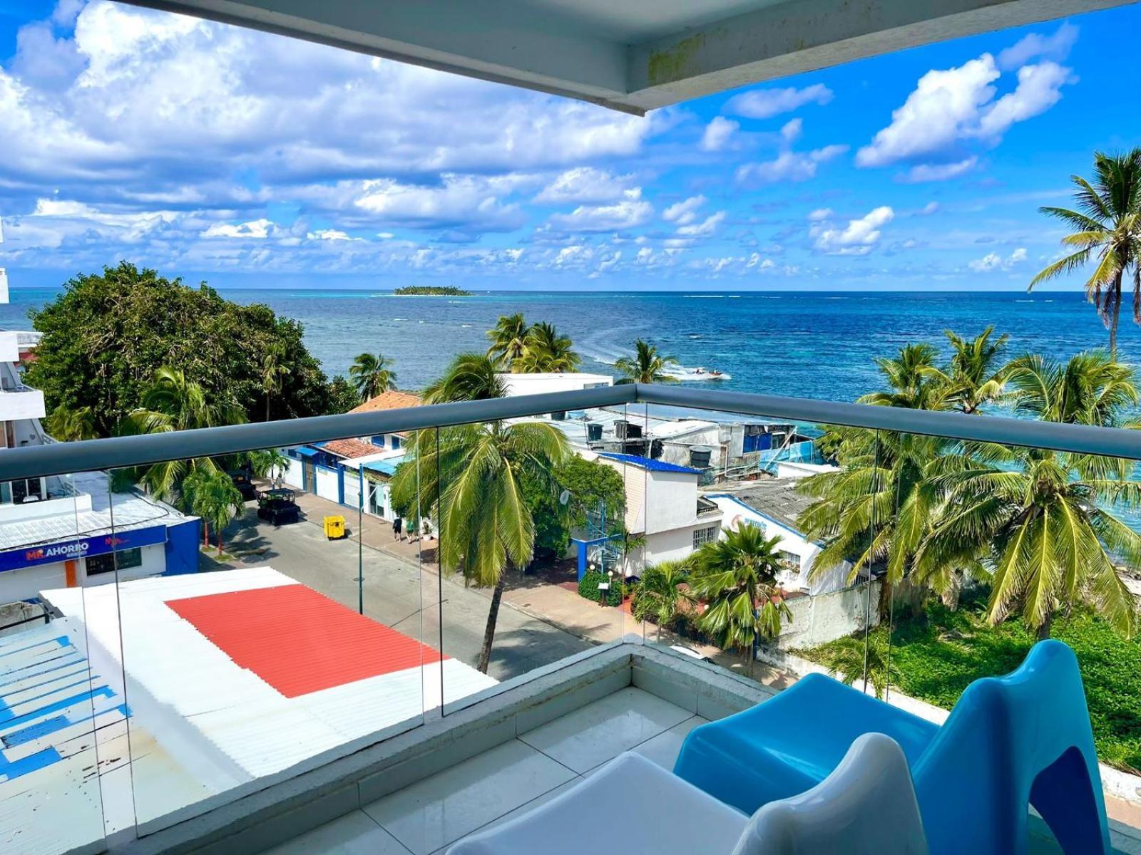Nuevos Hermosos 1 Cuadra De La Playa Apartamento San Andrés