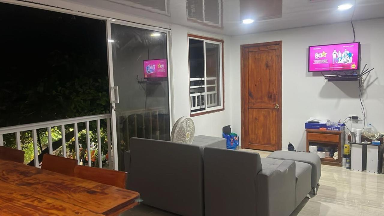 Manatwar * San Andrés