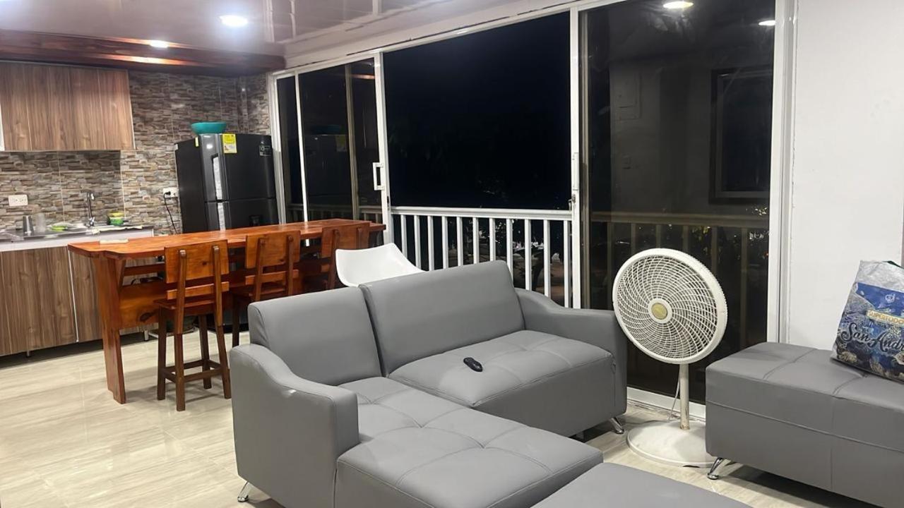 Manatwar Apartamento