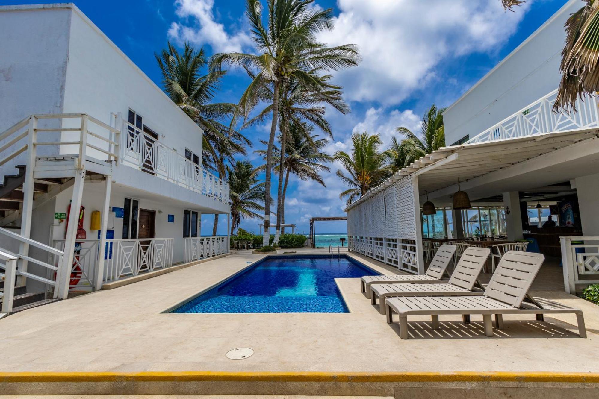 San Luis House 3*