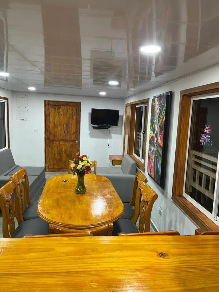 Manatwar Apartamento