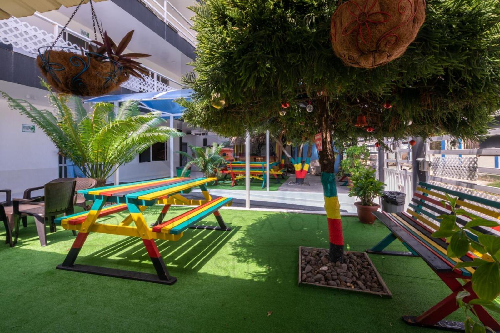 Galyrod House * San Andrés