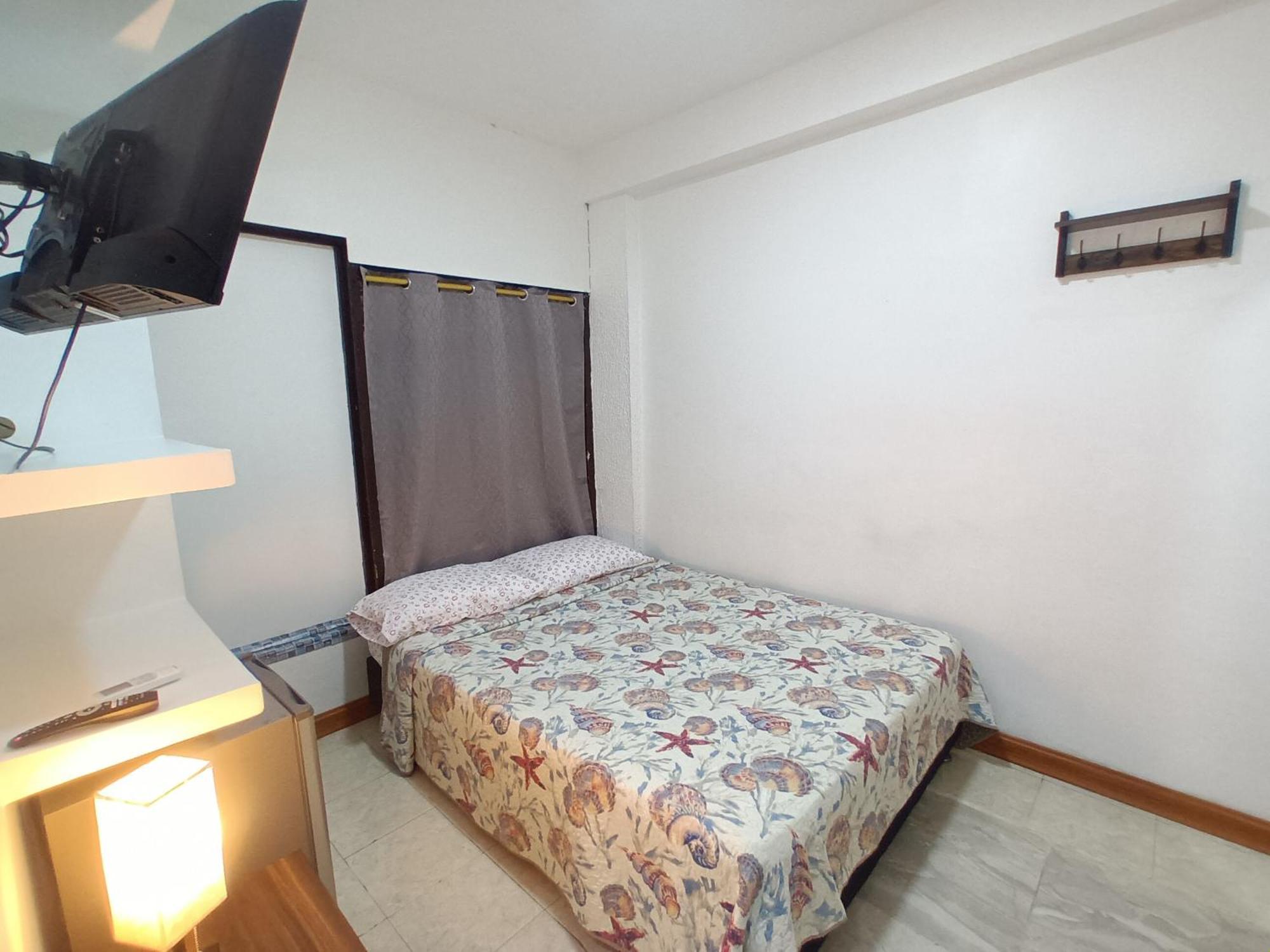 Guest house Confortable Y A 1 Cuadra De La Playa Unisanandres 9a *