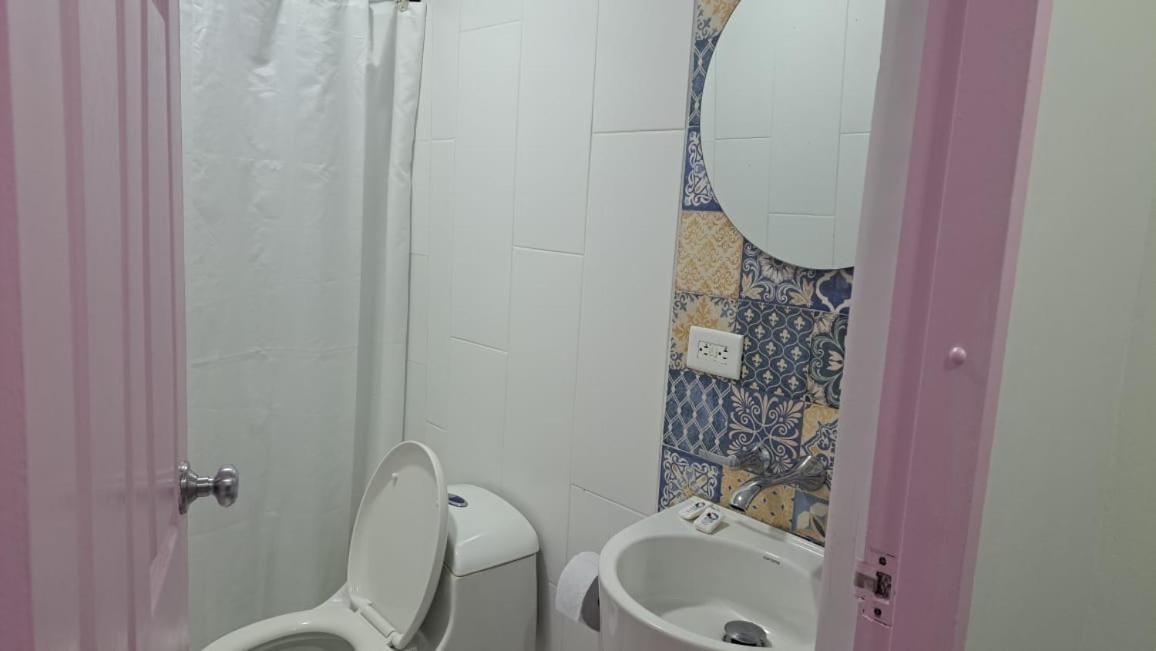 Olas Del Caribe Inn