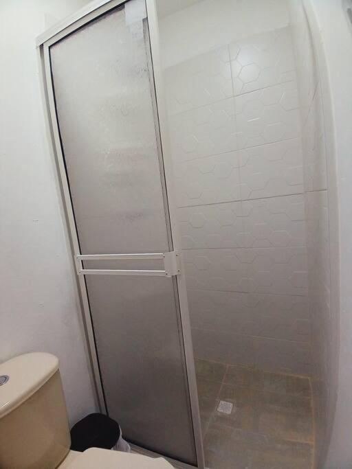 Confortable Y A 1 Cuadra De La Playa Y Malecon Apartment *