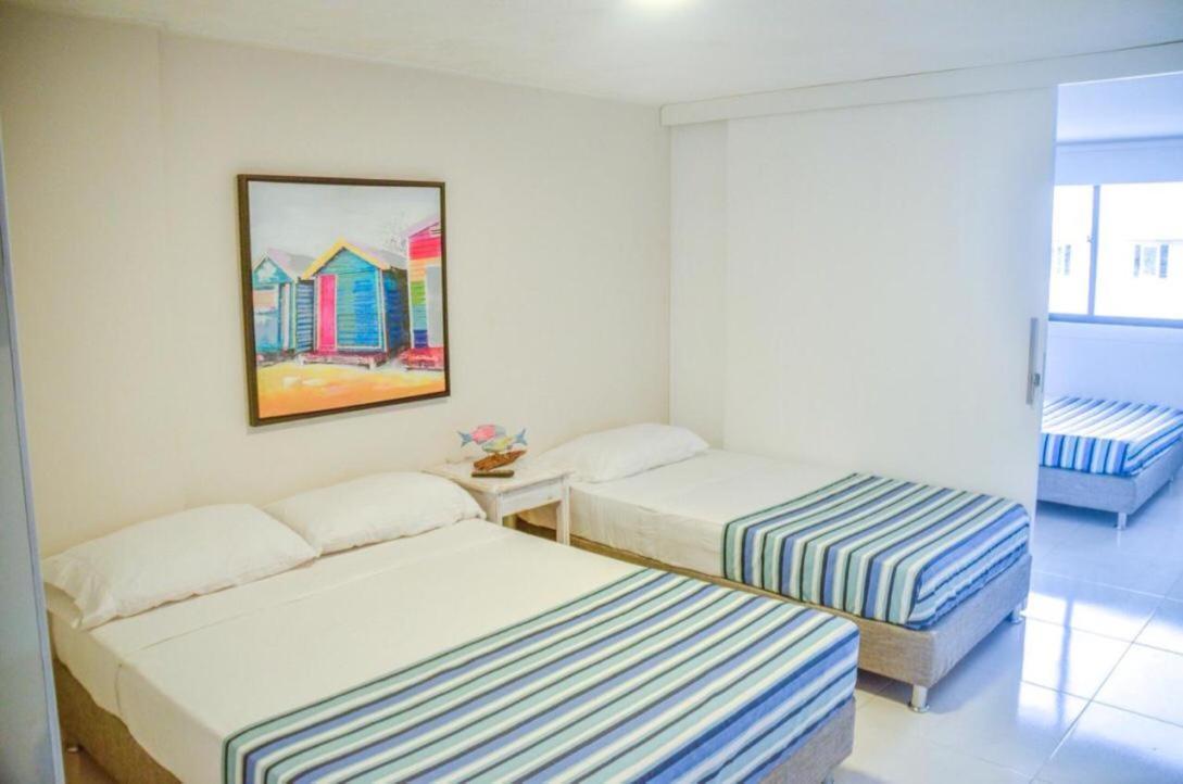 1 Cuadra De La Playa Principal Apartamento *