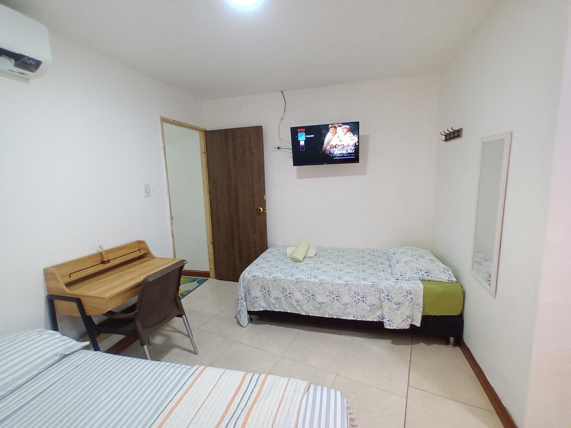 Apartamento Confortable Y 1 Cuadra De Playa *