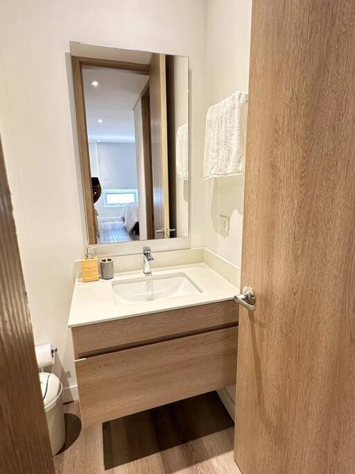 Hermoso Nuevo - Excelente Ubicacion Apartamento *