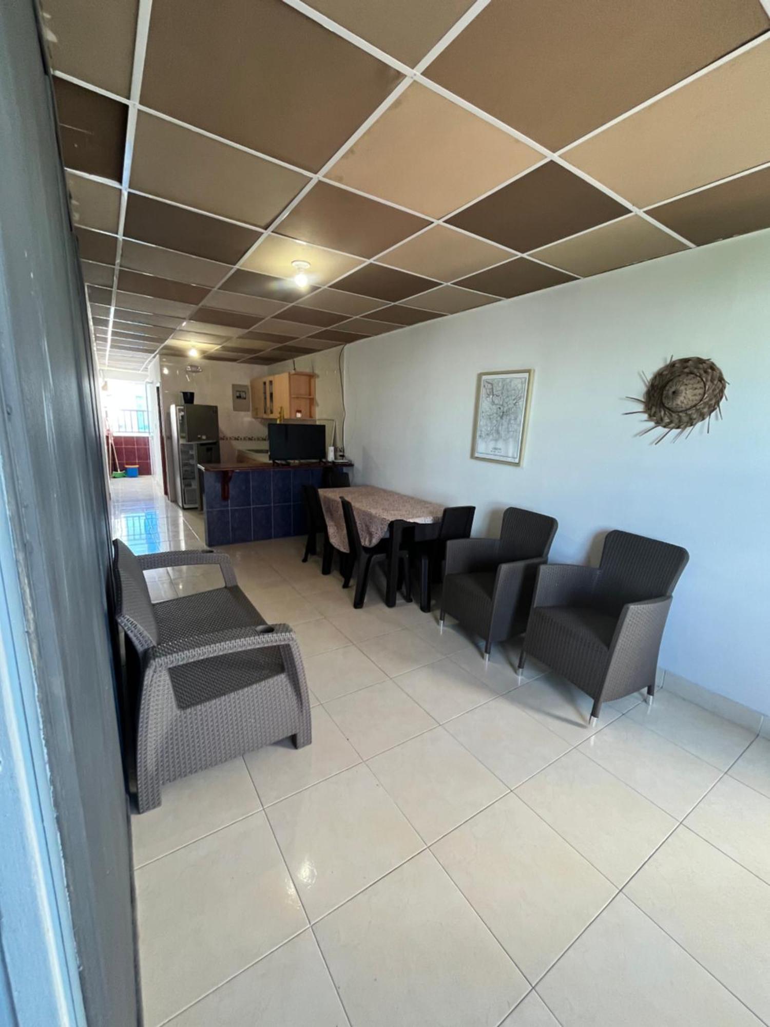 Apartamento Alvaro Vaca 202 *