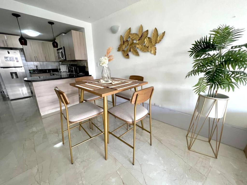 Classy Reef 1 Cuadra Del Mar Apartment