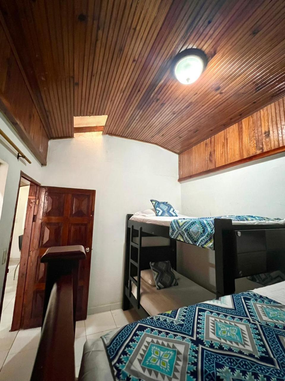 Manatwar * San Andres (San Andres and Providencia Islands)