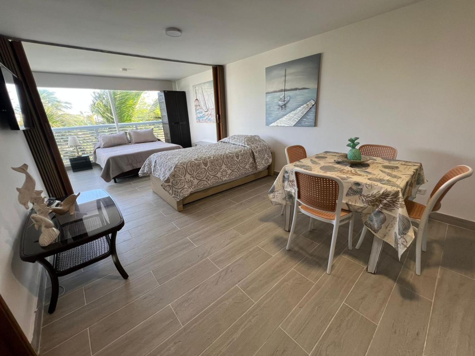 Hermoso Con Vista Al Mar Apartamento San Andrés