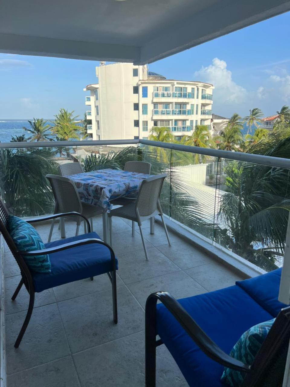 Apartamento Hermoso Con Vista Al Mar