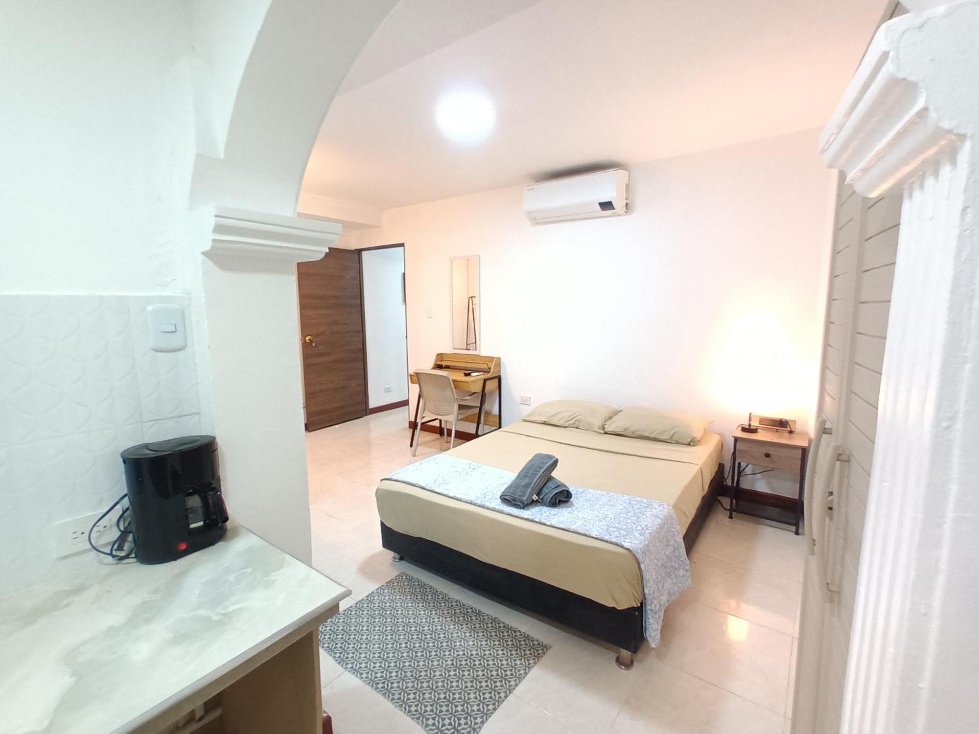 Erlis Place 17b A Solo Cuadra De La Playa Y El Malecon * San Andrés