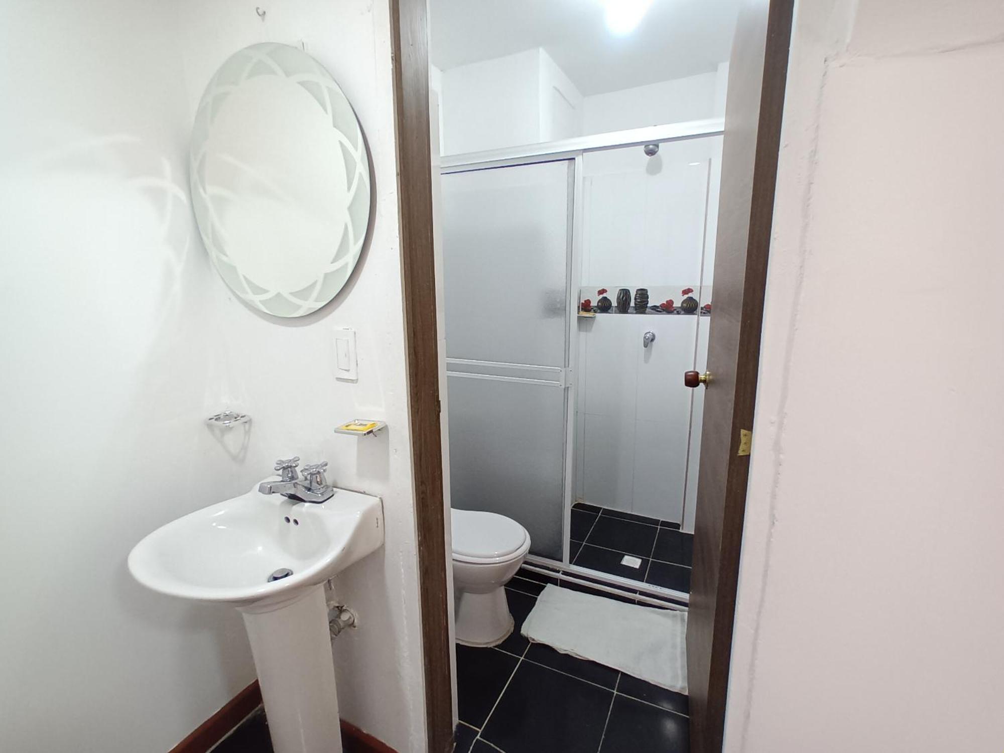 Erlis Place 17b A Solo Cuadra De La Playa Y El Malecon Apartamento