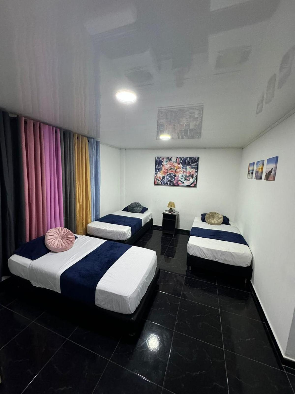 Disfruta Hostal *