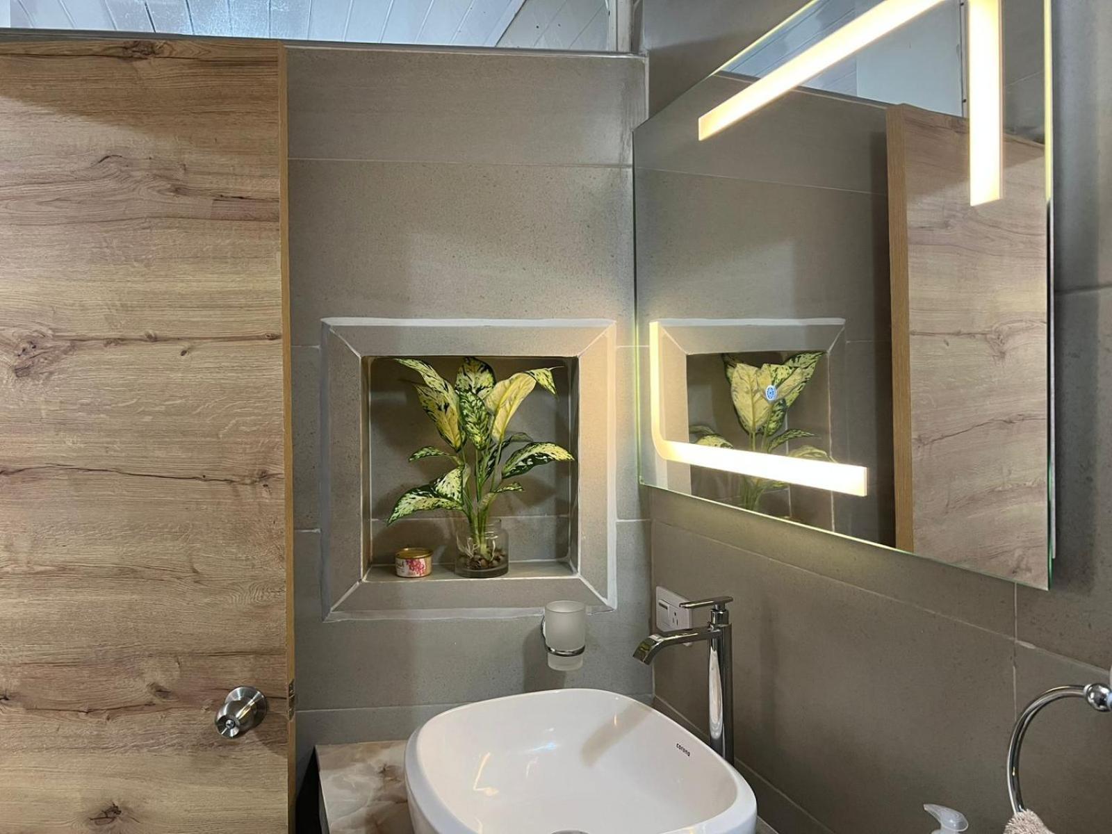 Apartment Sweet Breeze