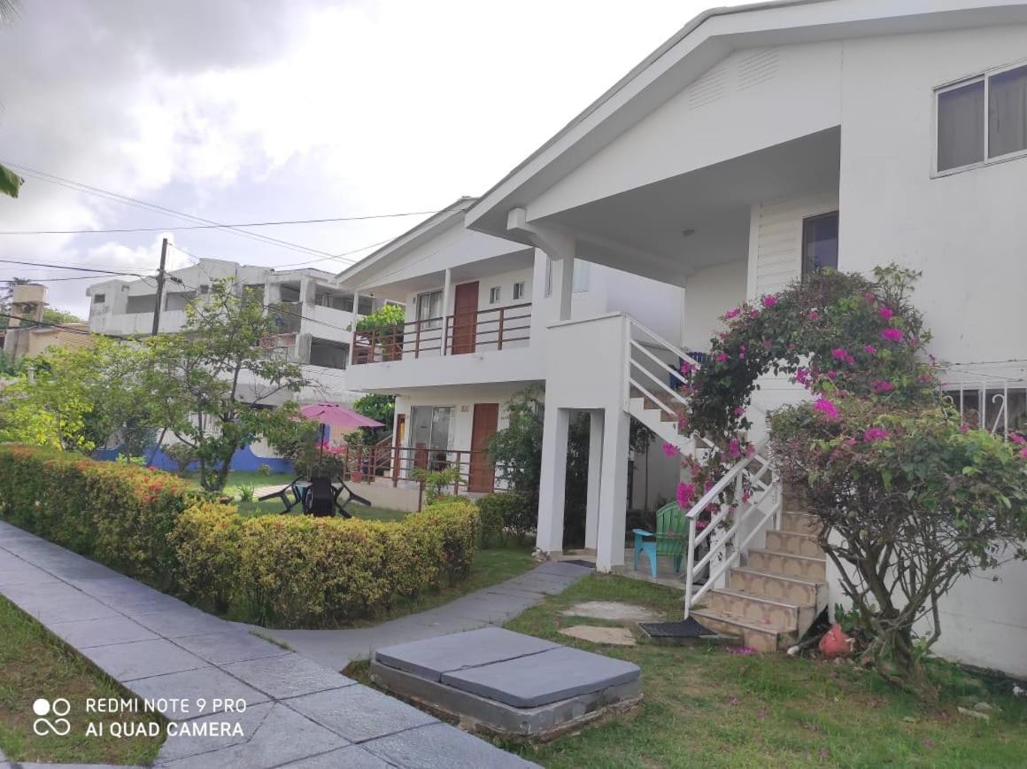 Yard Inn San Andrés