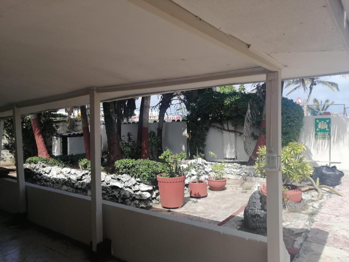 Aptos Miss Ada Apartamento