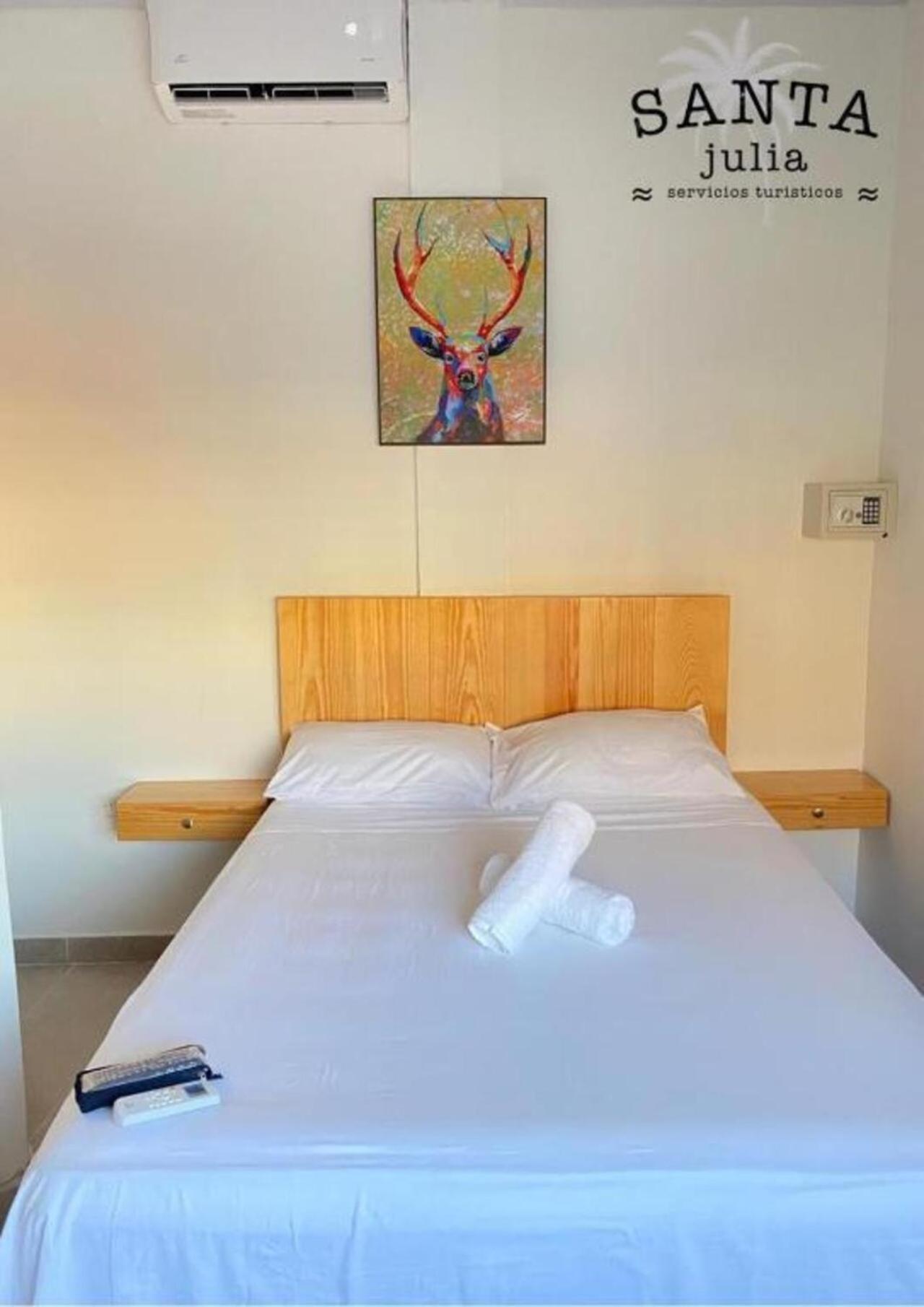 Santa Julia Hotel *