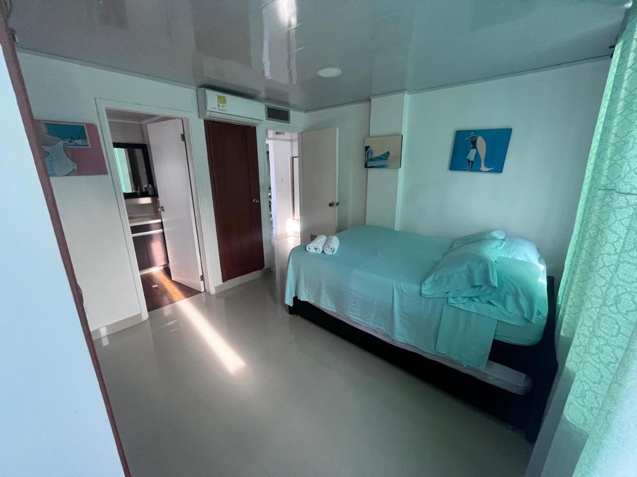 Apartment Lindo En El Mejor Sector De La Isla. Piscina, Bbq, Playa A 30 Metros San Andres (San Andres and Providencia Islands)