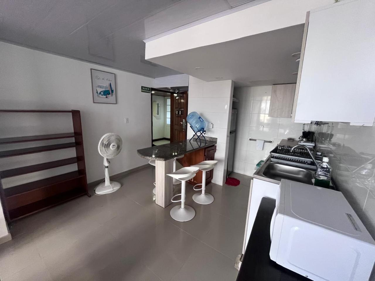 Lindo En El Mejor Sector De La Isla. Piscina, Bbq, Playa A 30 Metros * San Andres (San Andres and Providencia Islands)