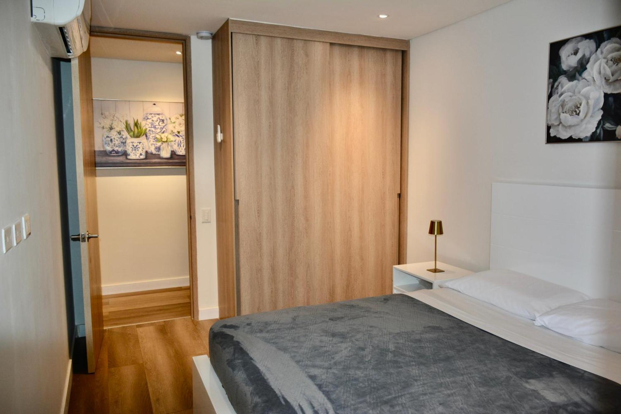 Modern New 3 Bedroom 5min To Shops Restaurants San Andrés