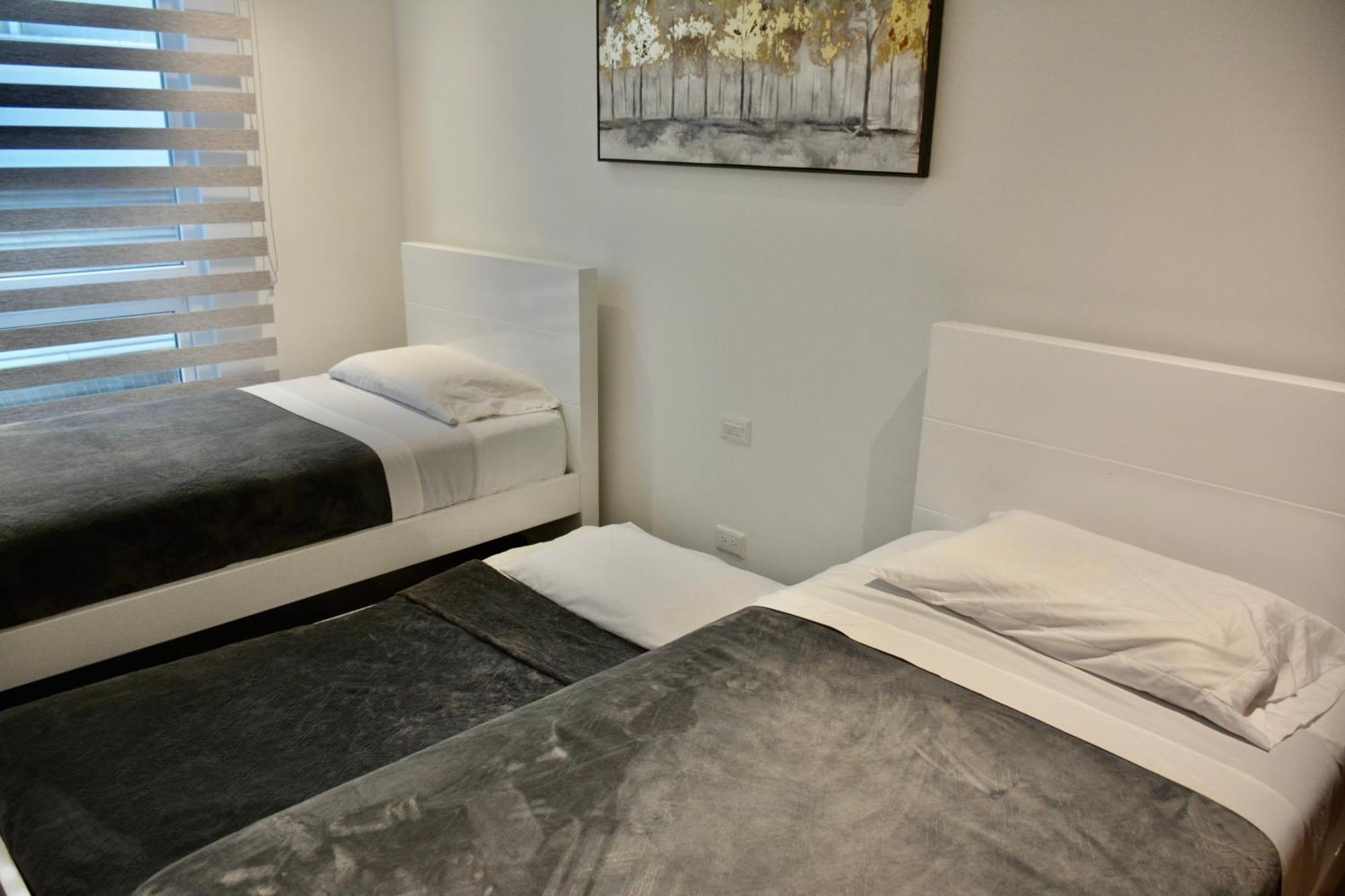 Modern New 3 Bedroom 5min To Shops Restaurants Apartamento *