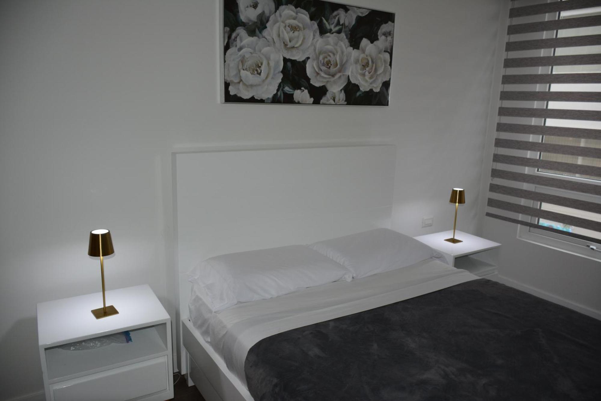 Modern New 3 Bedroom 5min To Shops Restaurants *