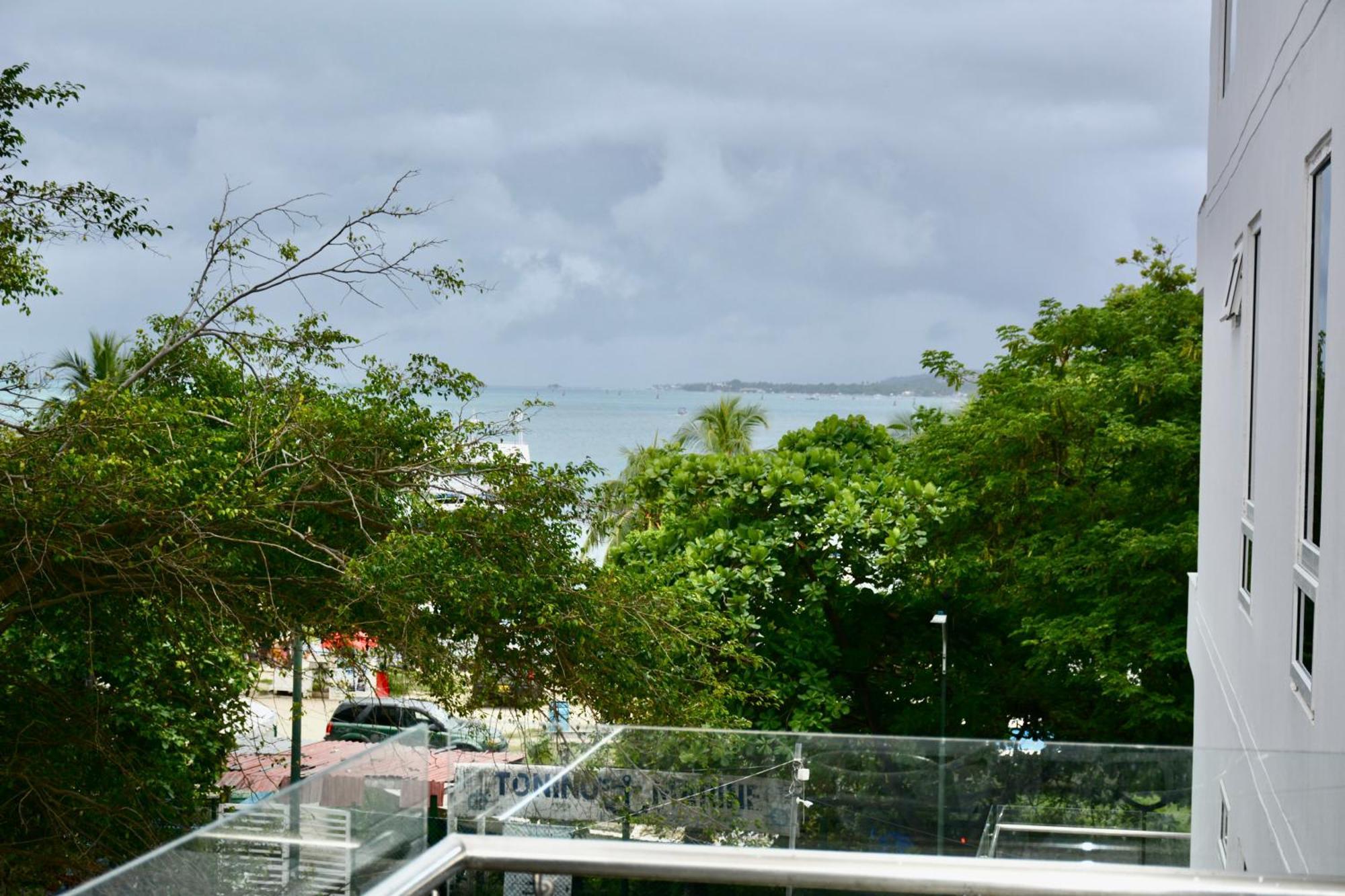 Modern New 3 Bedroom 5min To Shops Restaurants Apartamento