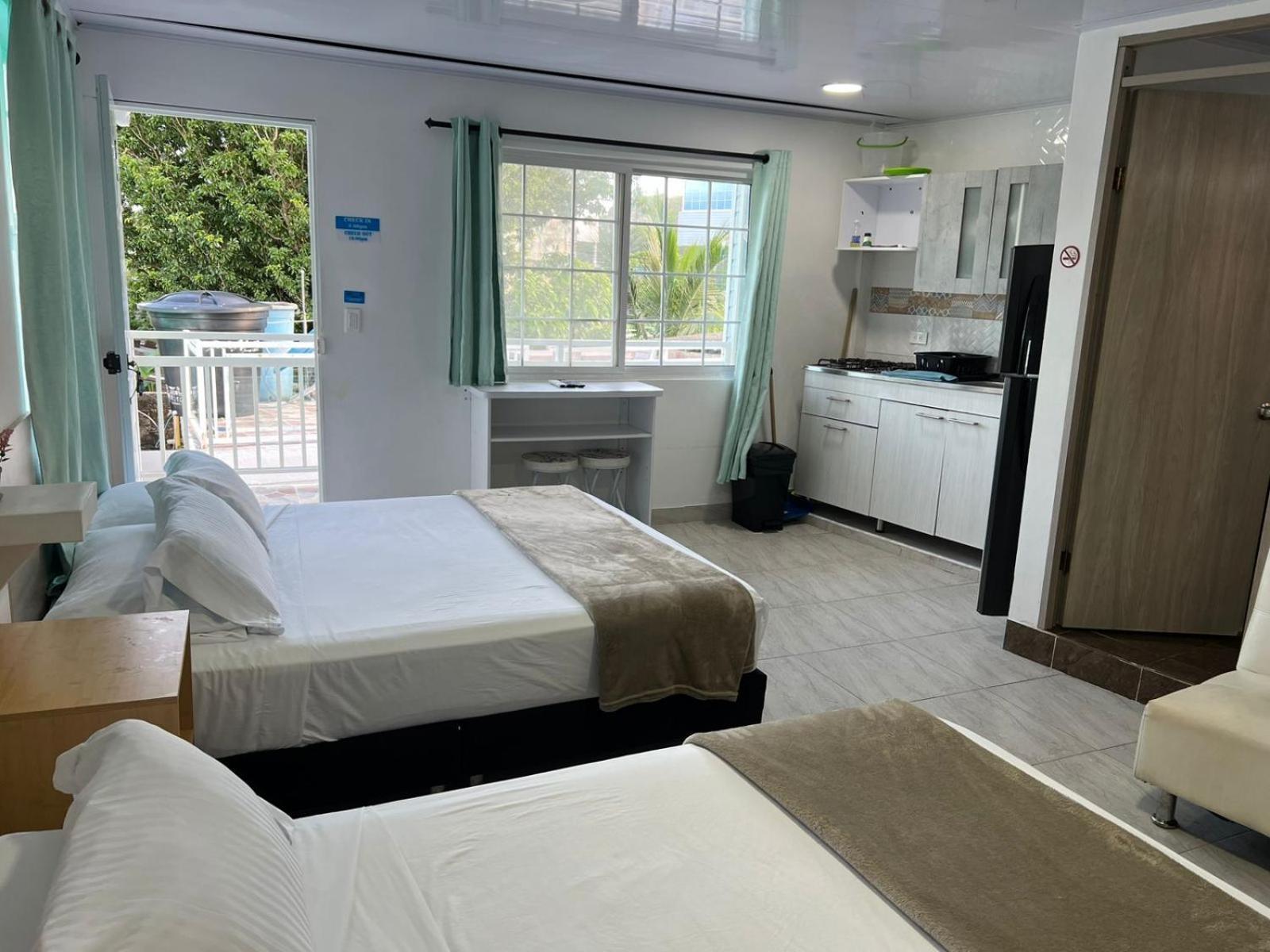 Apartment Sweet Breeze
