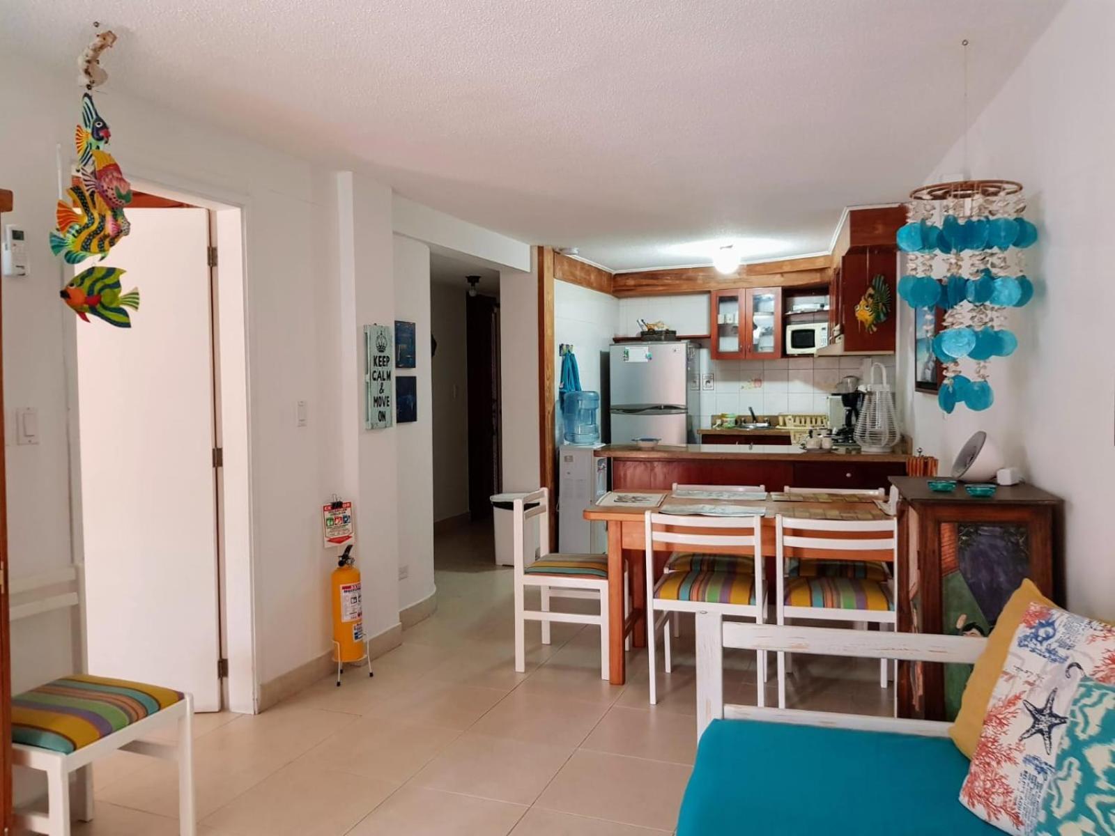 Apartamento 1 Cuadra De La Playa Principal