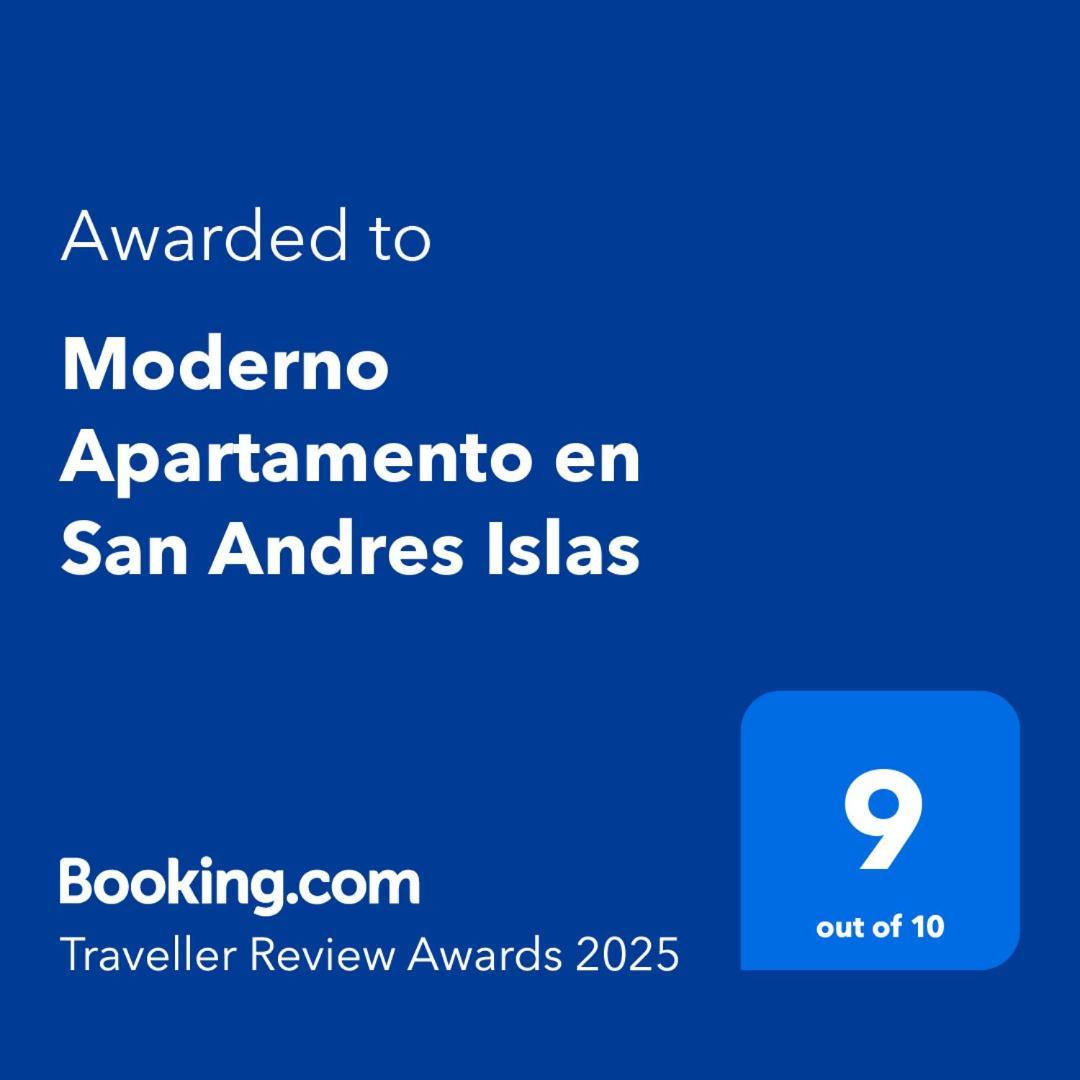 Moderno En Islas Apartment